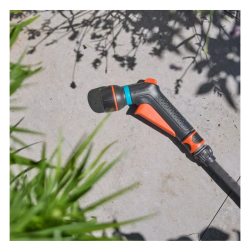 GARDENA Classic kompaktowy wielofunkcyjny pistolet zraszający - zestaw do kranów wewnętrznych, 18376-20